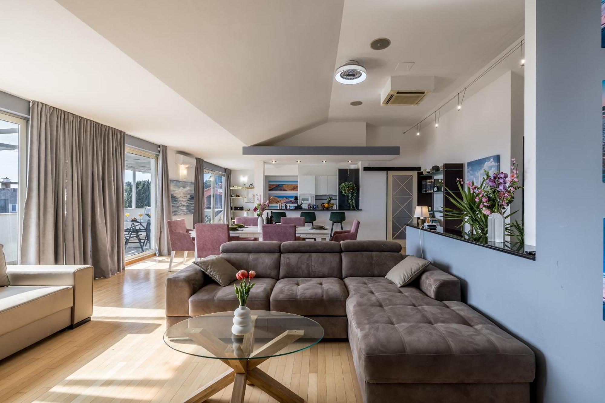 Urban Utopia Penthouse With Private Parking Split Exteriör bild