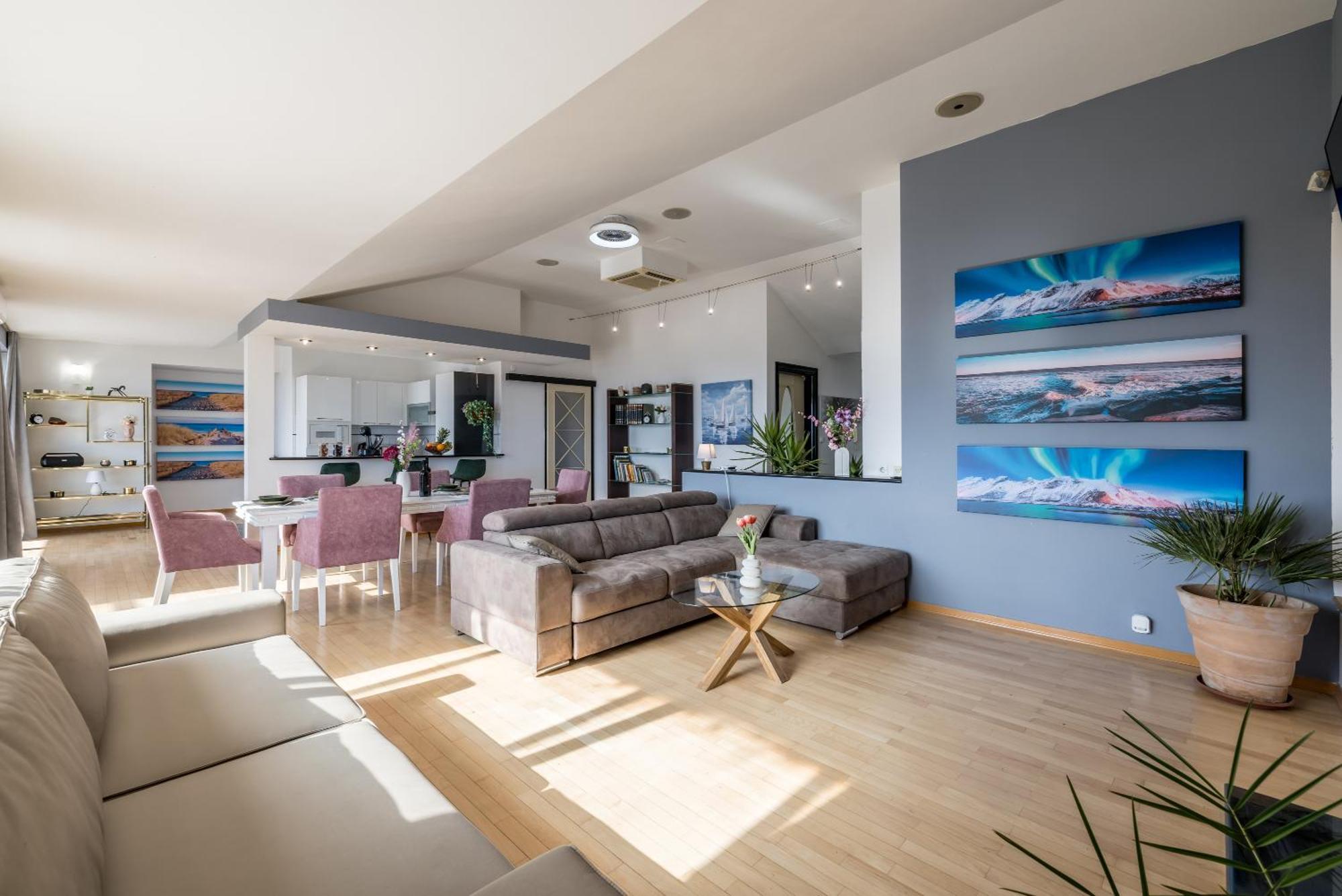 Urban Utopia Penthouse With Private Parking Split Exteriör bild